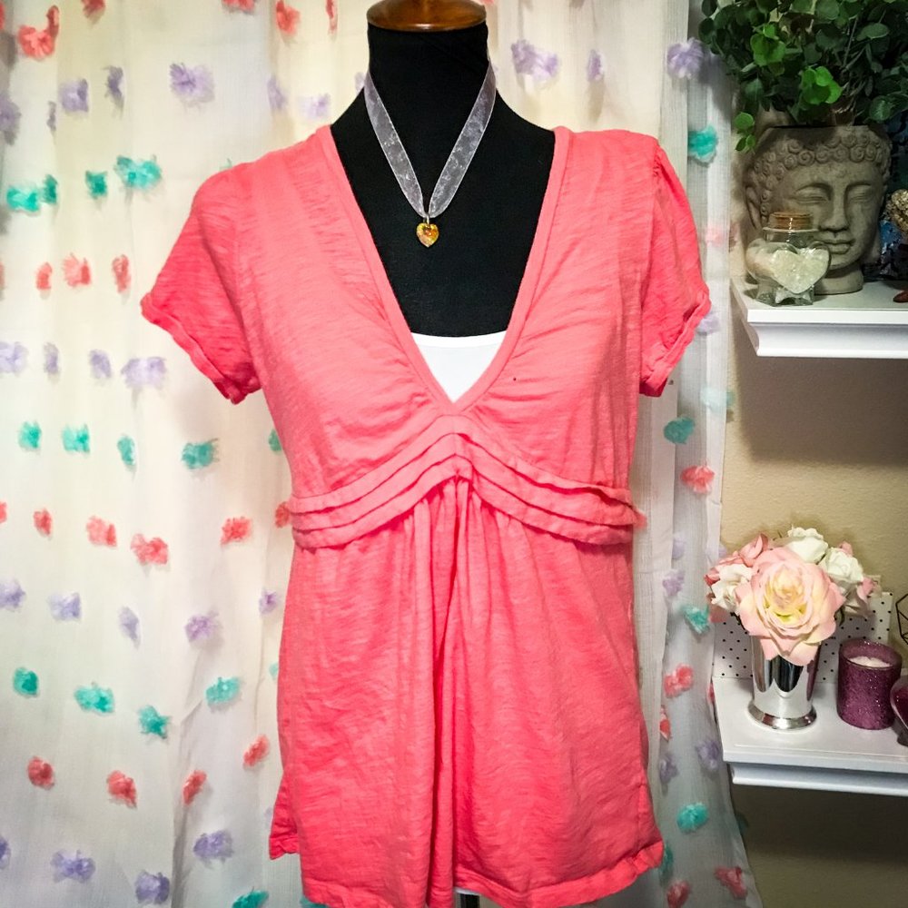 AE V-Neck Empire Waist Short Sleeve Pink Shirt